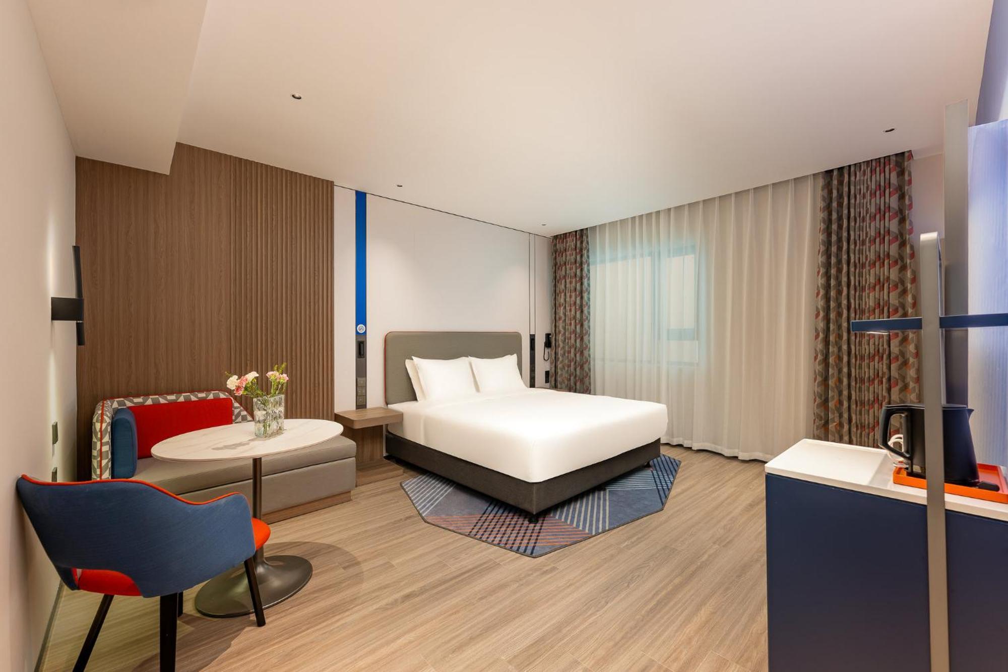 Holiday Inn Express Taizhou City Center By Ihg Exterior foto