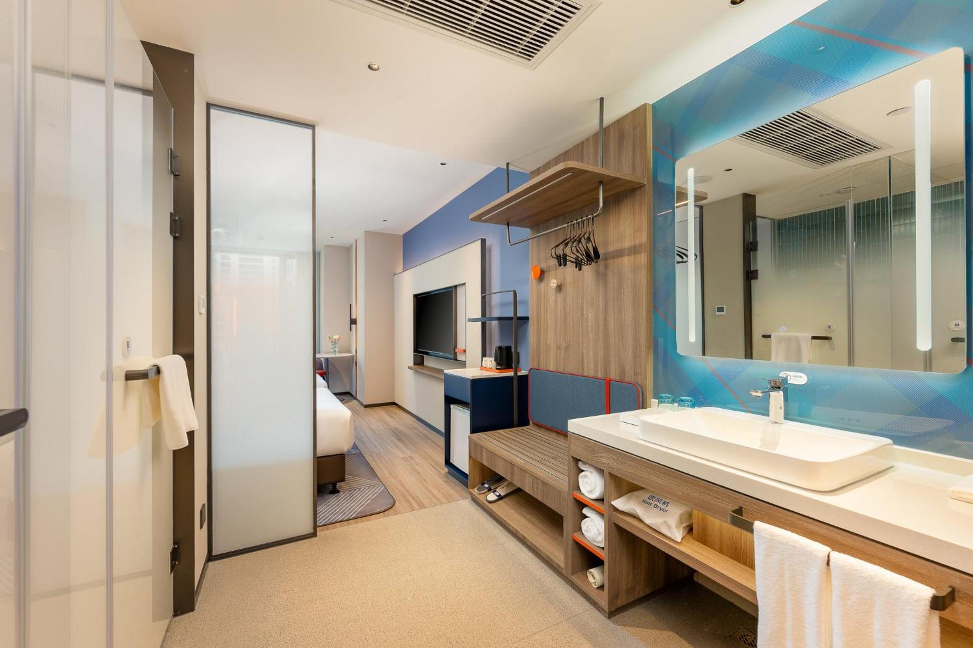 Holiday Inn Express Taizhou City Center By Ihg Exterior foto