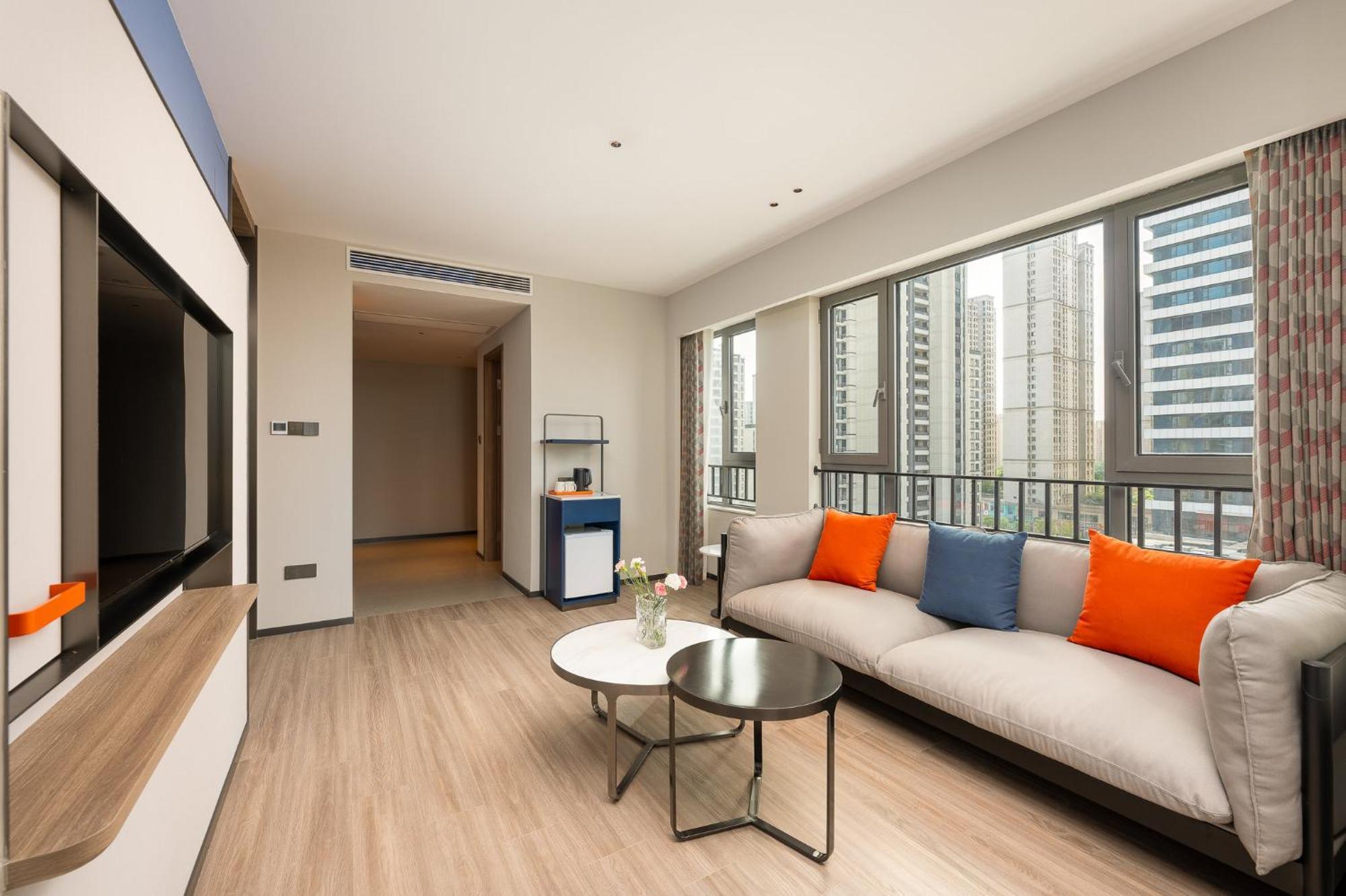 Holiday Inn Express Taizhou City Center By Ihg Exterior foto
