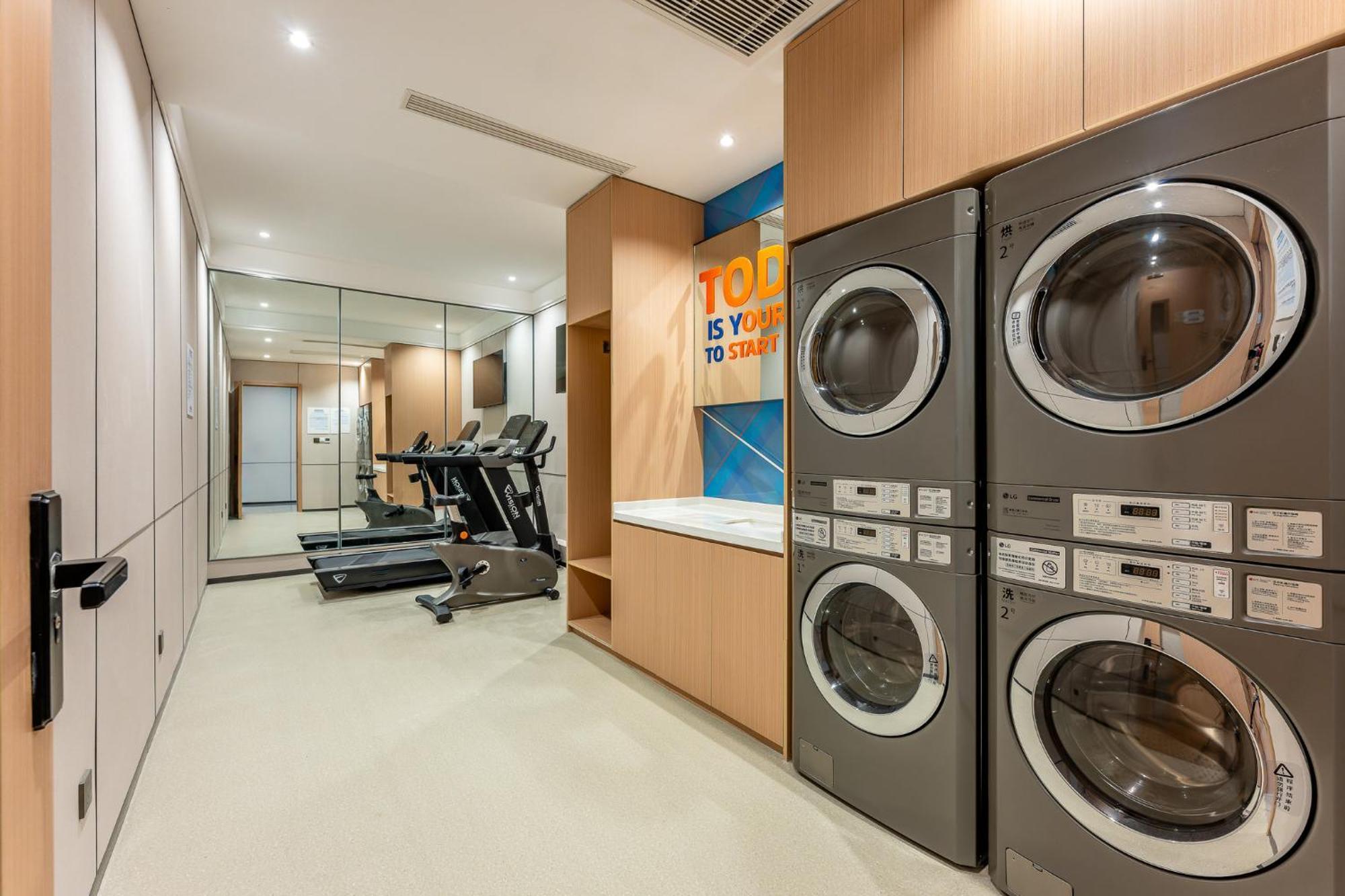 Holiday Inn Express Taizhou City Center By Ihg Exterior foto