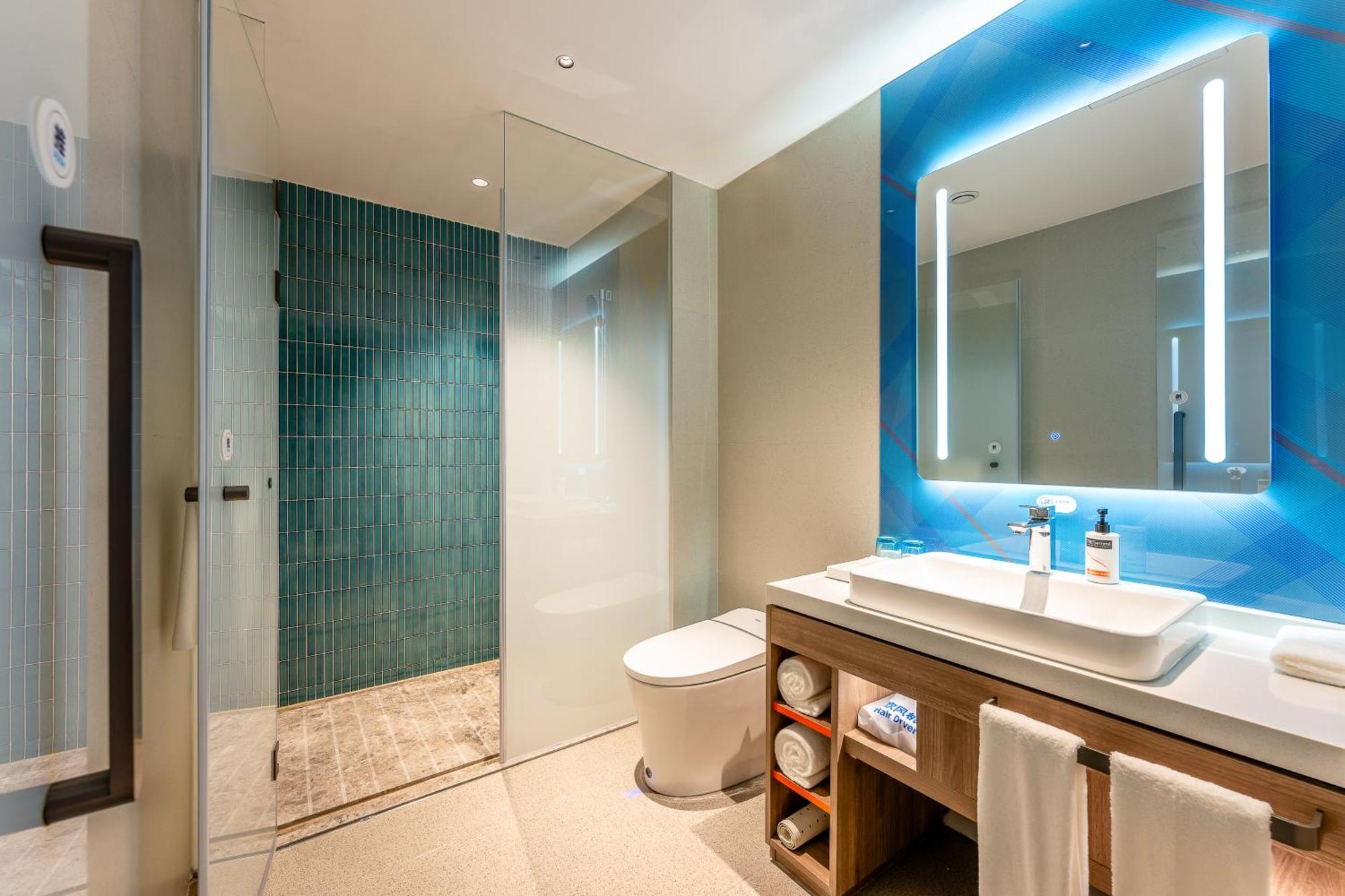 Holiday Inn Express Taizhou City Center By Ihg Exterior foto